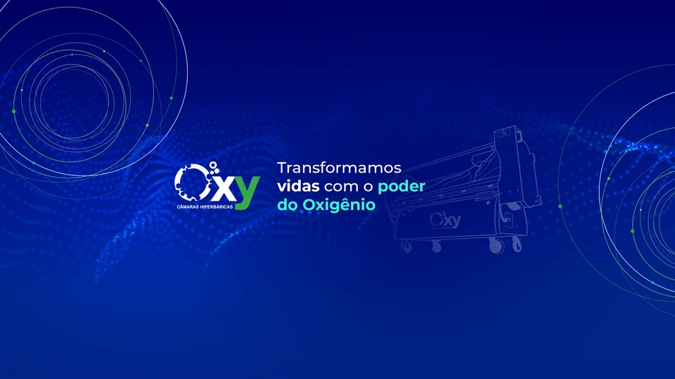 Banner do canal da Oxy no YouTube: marca Oxy e a frase Transformamos vidas com o poder do Oxigênio, ao lado de uma câmara monoplace